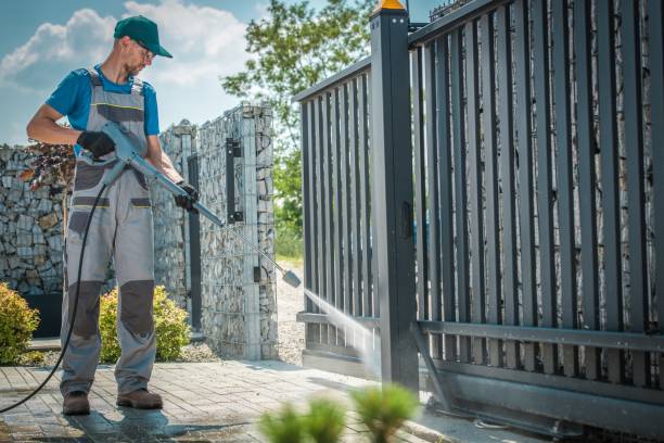 Best Pre-Holiday Cleaning  in Mathews, LA